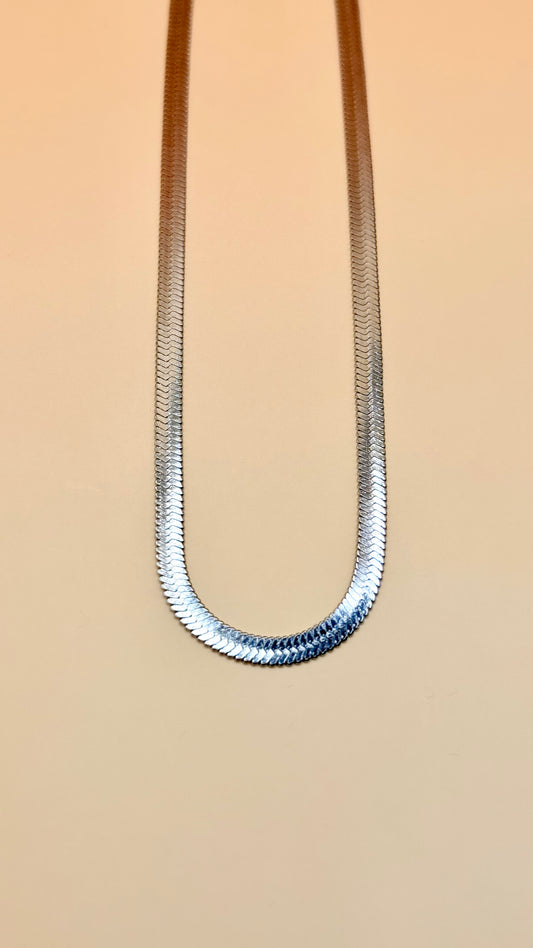 Cadena Panza de Víbora Plateada